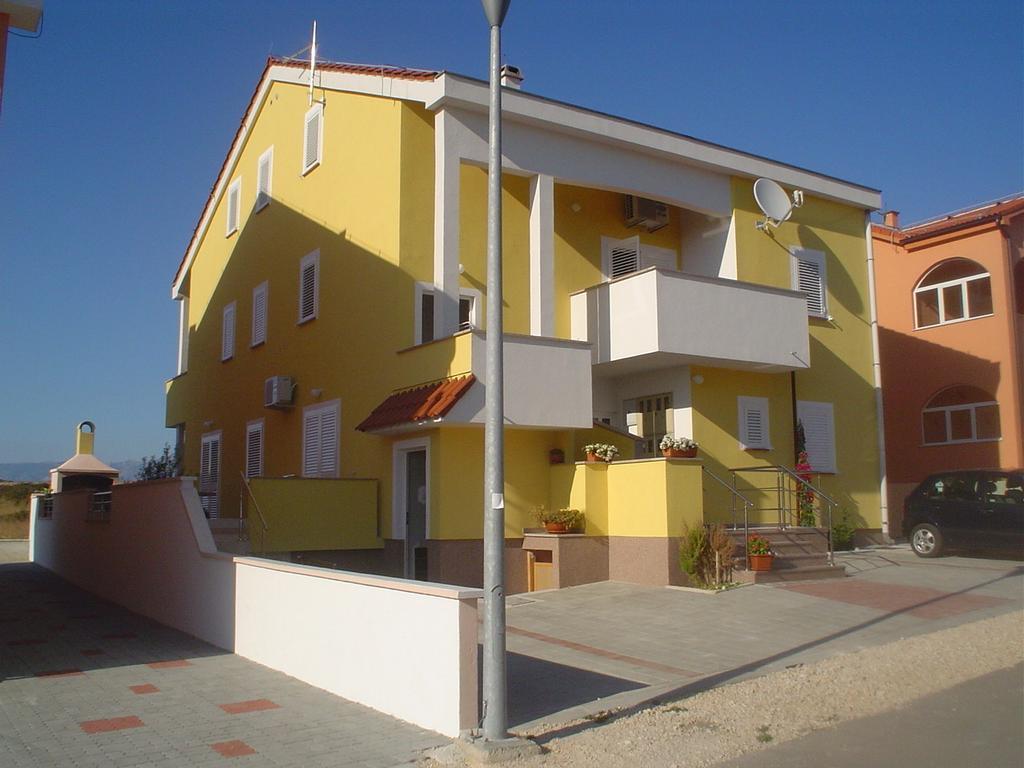 Apartments Iva Povljana Room photo