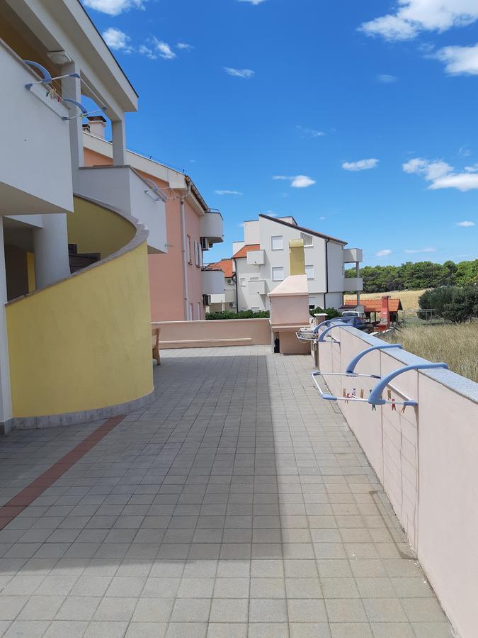 Apartments Iva Povljana Exterior photo